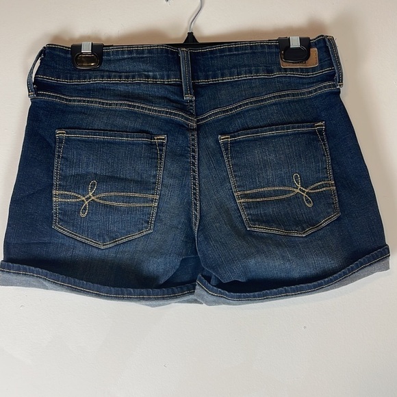 Denizen From Levi’s Stretchy Denim Shorts Size 4 Waist 27 - Picture 2 of 8